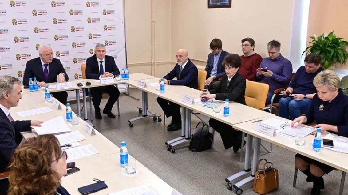Карельский филиал Президентской академии осуществляет подготовку к запуску программы переподготовки в рамках проекта «Герои Карелии»