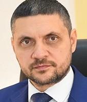Osipov Alexandr: 2019 – present – Governor of Zabaykalsky Krai, 2018 – 2019 – Acting Governor of Zabaykalsky Krai, 2013 – 2018 – First Deputy Ministry for the Development of the Far East of the Russian Federation, Co-chairman of the joint working group of the Ministry for the Development of the Far East of the Russian Federation and the Prosecutor General’s Office of the Russian Federation on reducing administrative barriers to business and protection of investor rights. Graduated from the Institute of National Economy, now the South-Russian Institute of Management of the RANEPA (Rostov-on-Don) in 1993, studied at the Presidential Academy under an MBA program in 2005.