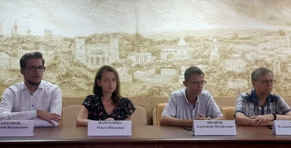 Участие преподавателя Президентской академии в круглом столе регионального Общественного штаба по наблюдению за выборами