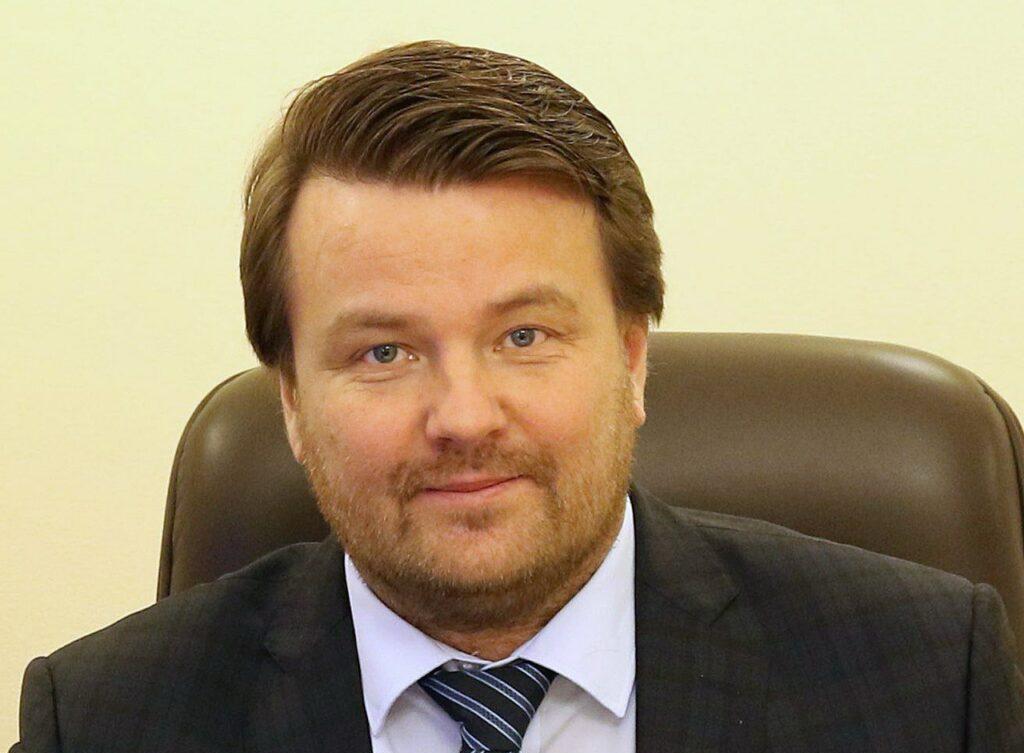 Presidential Academy Professor Appointed As Constitutional Court Judge