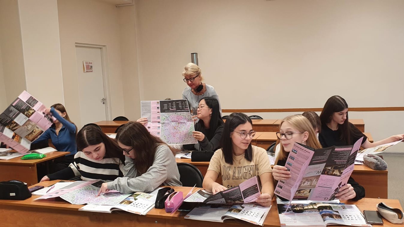 Французский – еще один язык в лингвистическом багаже наших студентов