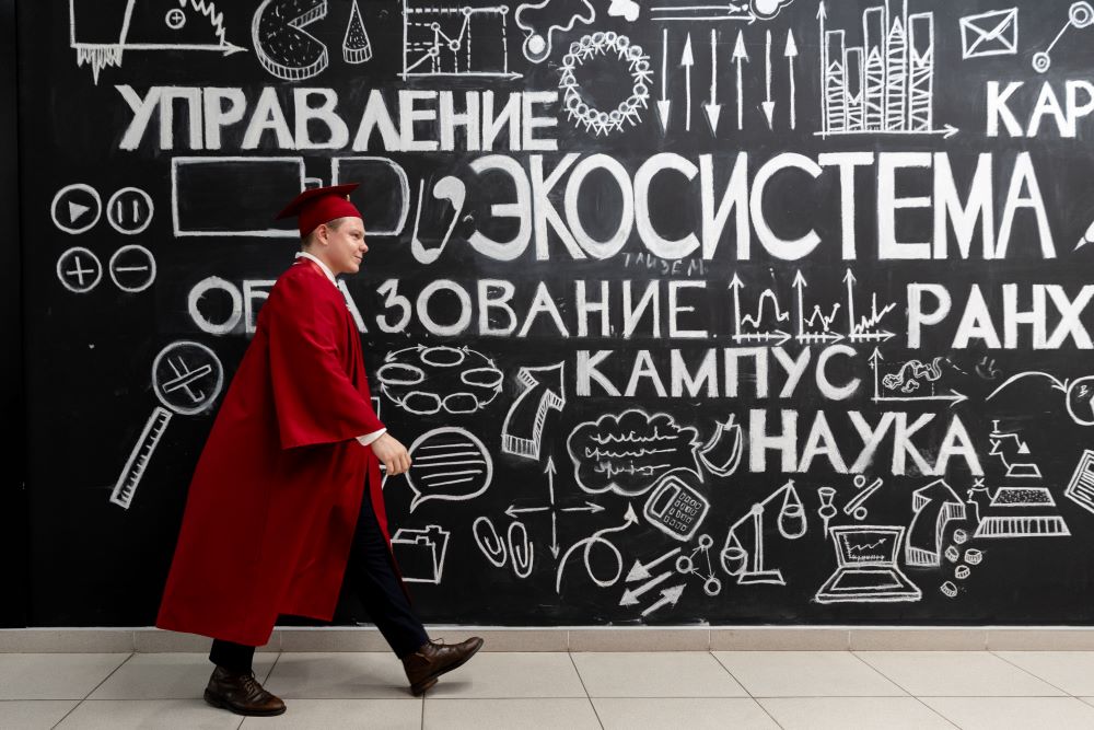 «Диалог» – партнер образовательной программы «Управление стратегическими коммуникациями»
