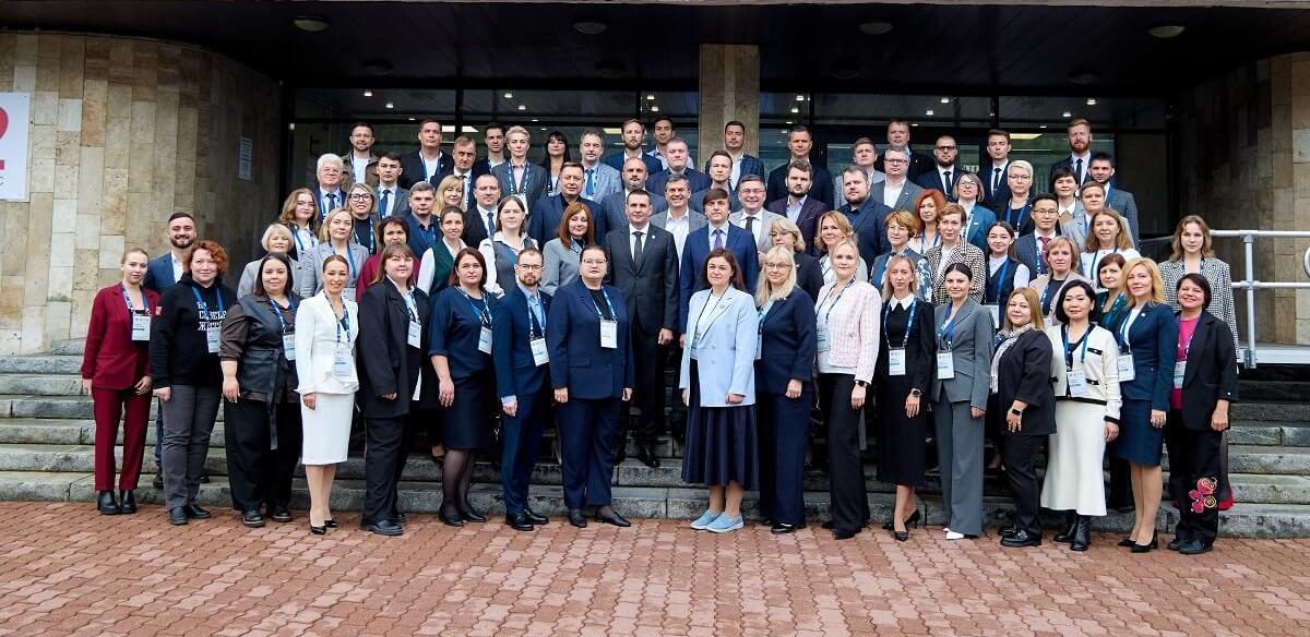 Сергей Кравцов и Алексей Комиссаров дали старт Программе развития кадрового управленческого резерва системы образования 