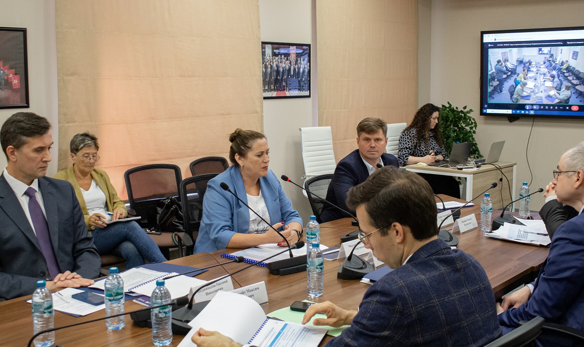 В Президентской академии предложили создать единый федеральный сервис оценки кадров для органов власти 