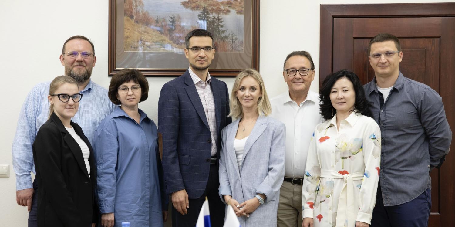 Президентская академия и СберУниверситет запустили проект по исследованию рынка ДПО