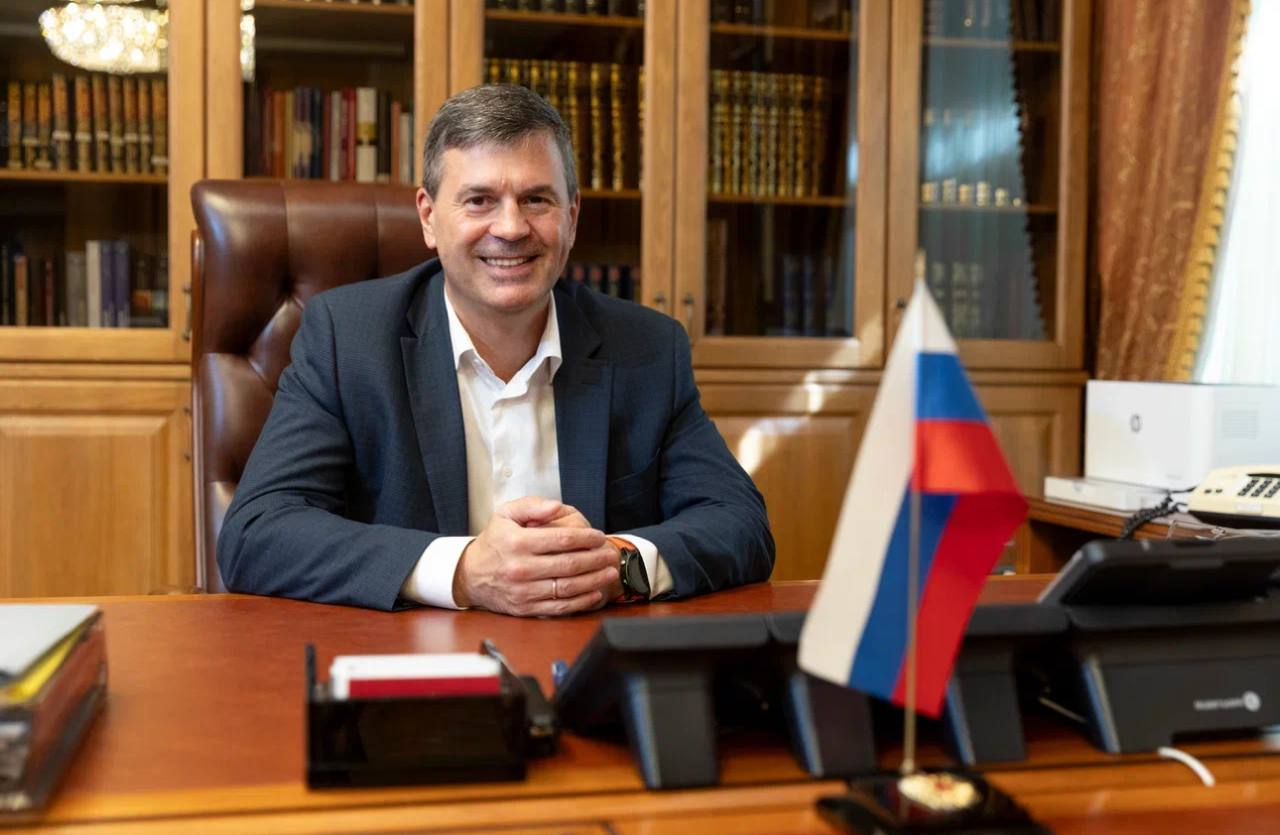 Поздравление ректора Президентской академии Комиссарова А.Г. с Днем знаний