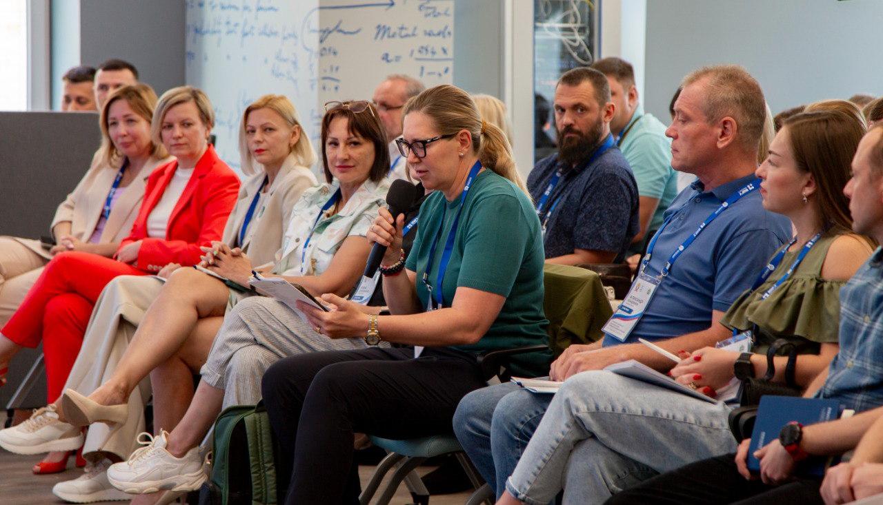 Управленцы из новых регионов стажируются в Калужской области