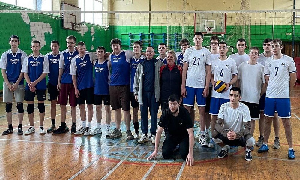 Студенты филиала победили в товарищеском матче по волейболу