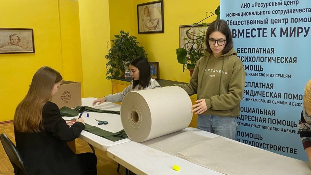 Студенты Карельского филиала Президентской академии приняли участие в лектории по треку Знание.Герои.