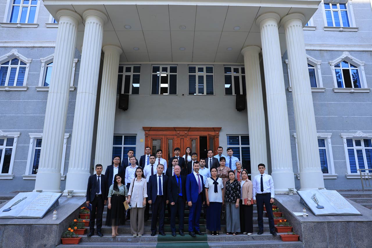 Центр Базовой организации СНГ по подготовке кадров в области государственного управления