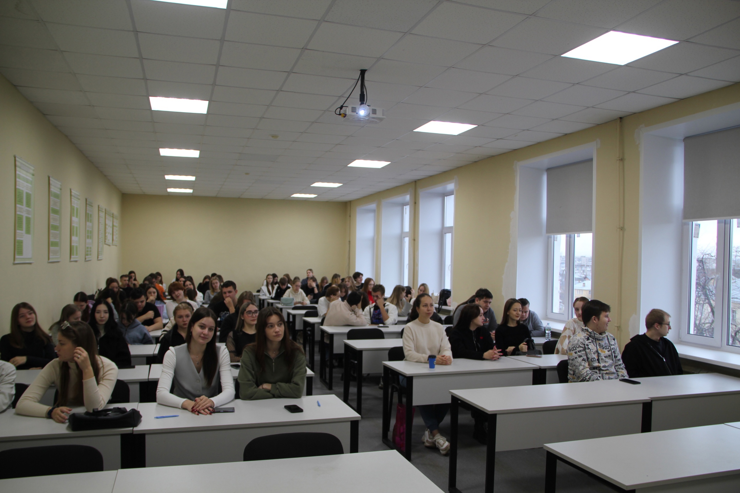 Президентская академия объединила российские вузы для участия во Всероссийском гражданско-патриотическом диктанте