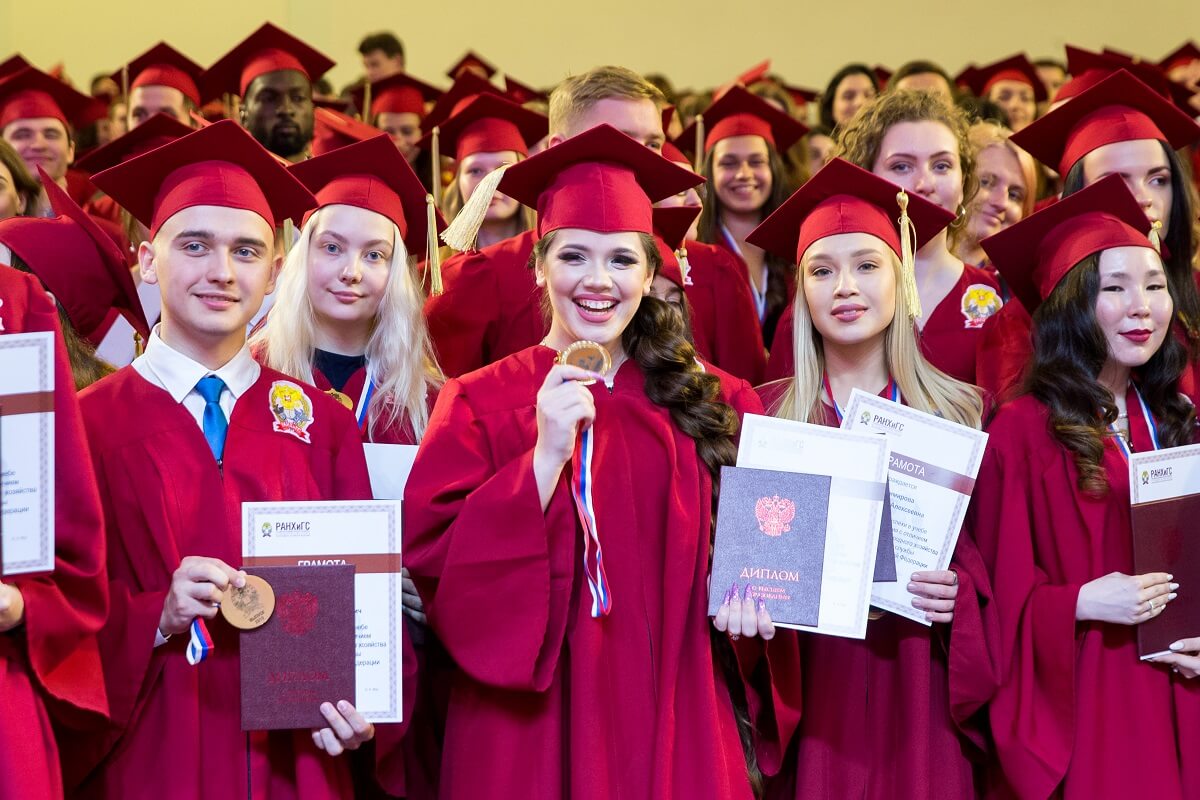 Президентская академия: лучшие абитуриенты будут учиться бесплатно