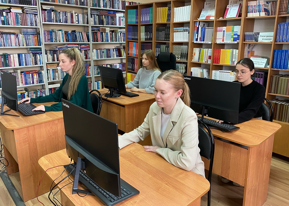 Студенты приняли участие в IV Всероссийской просветительской акции «Лермонтовский диктант»    
