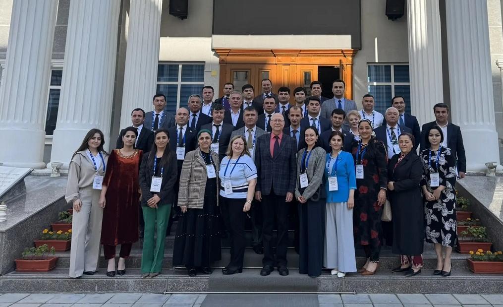 Завершилась программа повышения квалификации по противодействию экстремизму и терроризму для слушателей из Таджикистана