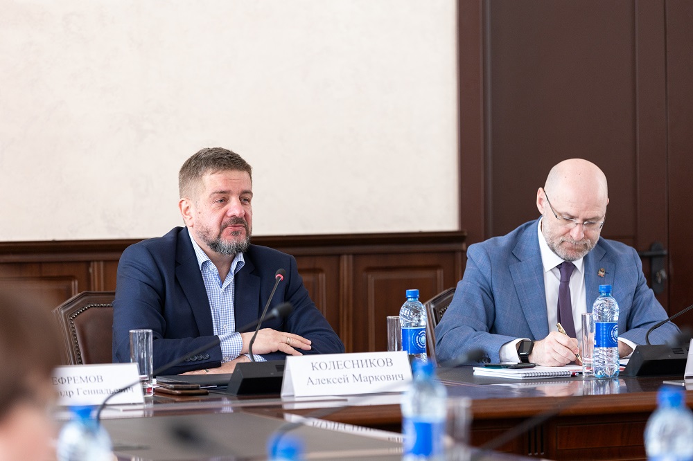 В Президентской академии обсудили новые модели госуправления