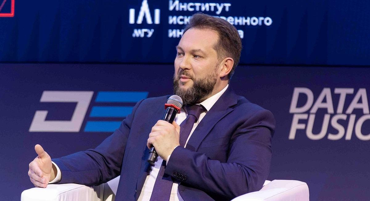 Директор ИОН Павел Голосов: мы наблюдаем необоснованно перегретый интерес к ИИ