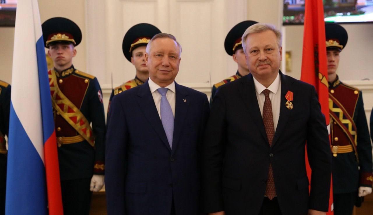 Директор Санкт-Петербургского филиала Андрей Хлутков награжден орденом Александра Невского