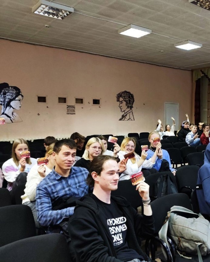 Профориентационная работа преподавателей Академии в Очере