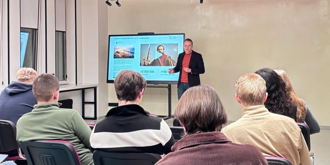 В Президентской академии запустили первый в стране курс по работе с ИИ для будущих управленцев 