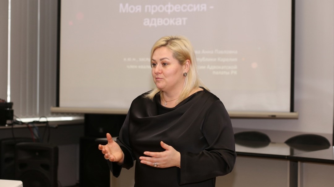 Новости «Молодежной школы юристов»: встреча с Заслуженным адвокатом Республики Карелия