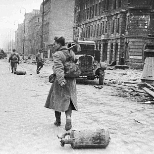 9-15 апреля 1945