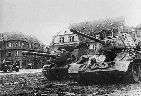 2-8 апреля 1945